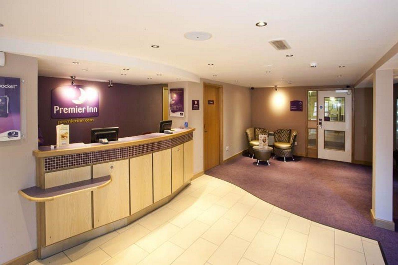 Premier Inn Inverness West Exterior foto